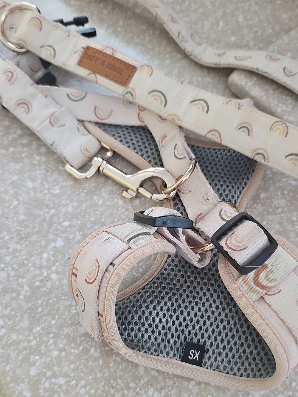 Sniff And Bark Rainbow Harness And Leash Set - XS